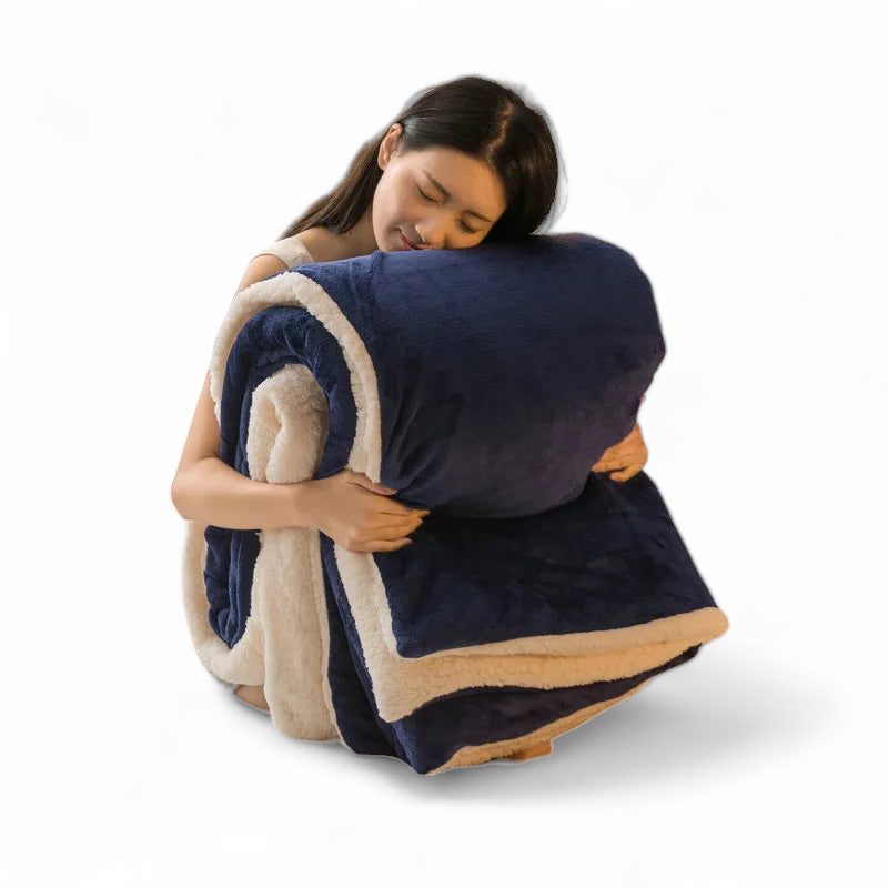 Warm Embrace Luxurious Solid Color Fleece Blankets for a Cozy Winter Haven